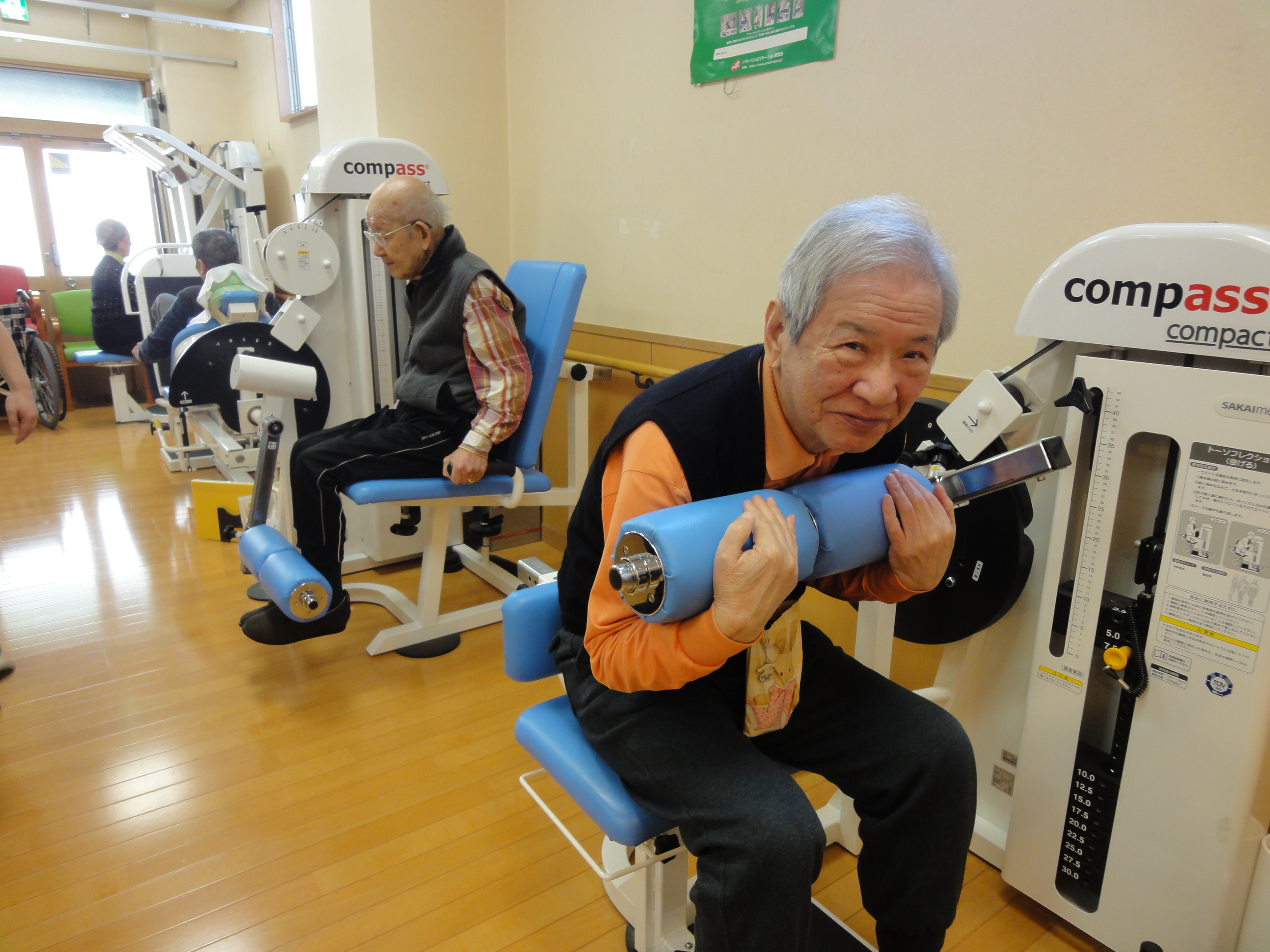 大腿骨の骨折は 術後のリハビリが何より重要 リハプライド リハビリ型デイサービス